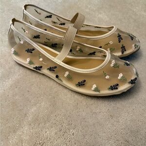 Floral Mesh Ballet Flats